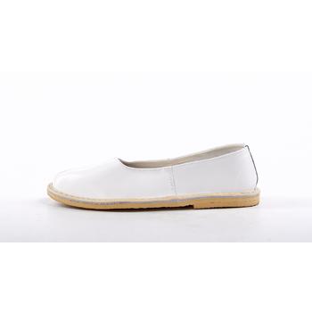 Тапочки кожаные чувяки белые женские